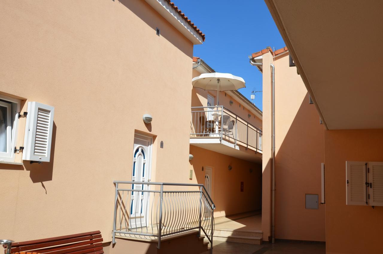 Apartments Materada Residence Poreč Exterior foto